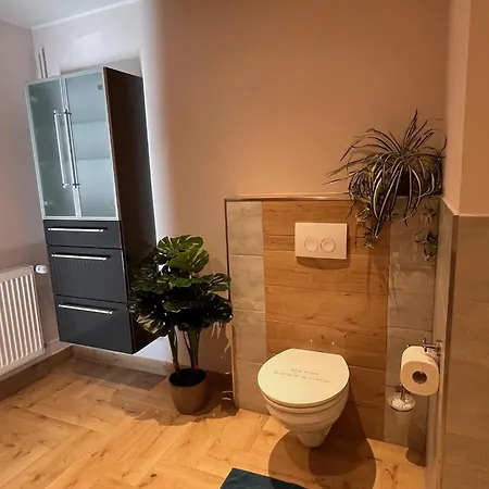 Kreatives Wohnen Unter Reet Ruhig Und Doch Zentral Apartment Schwabstedt Room photo