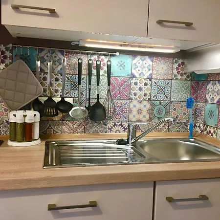 Kreatives Wohnen Unter Reet Ruhig Und Doch Zentral Apartment Schwabstedt Room photo