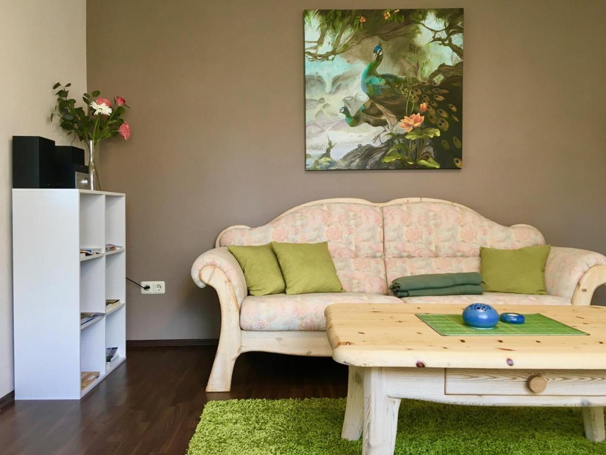 Apartment Kreatives Wohnen Unter Reet Ruhig Und Doch Zentral Schwabstedt